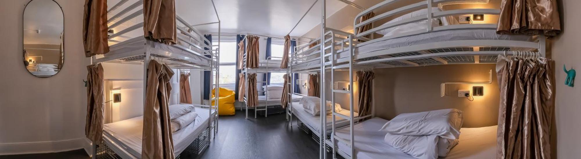 Book A Bed Hostels London Room photo