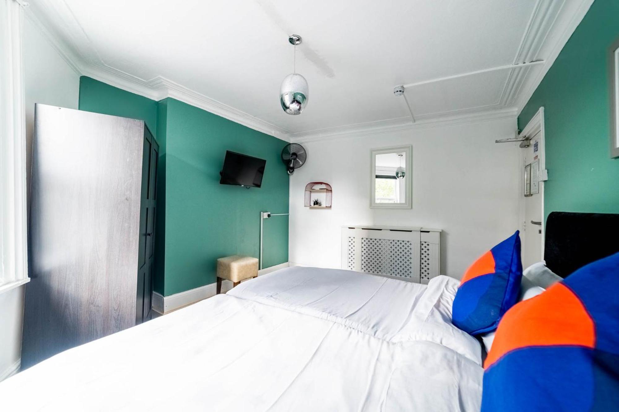 Book A Bed Hostels London Room photo